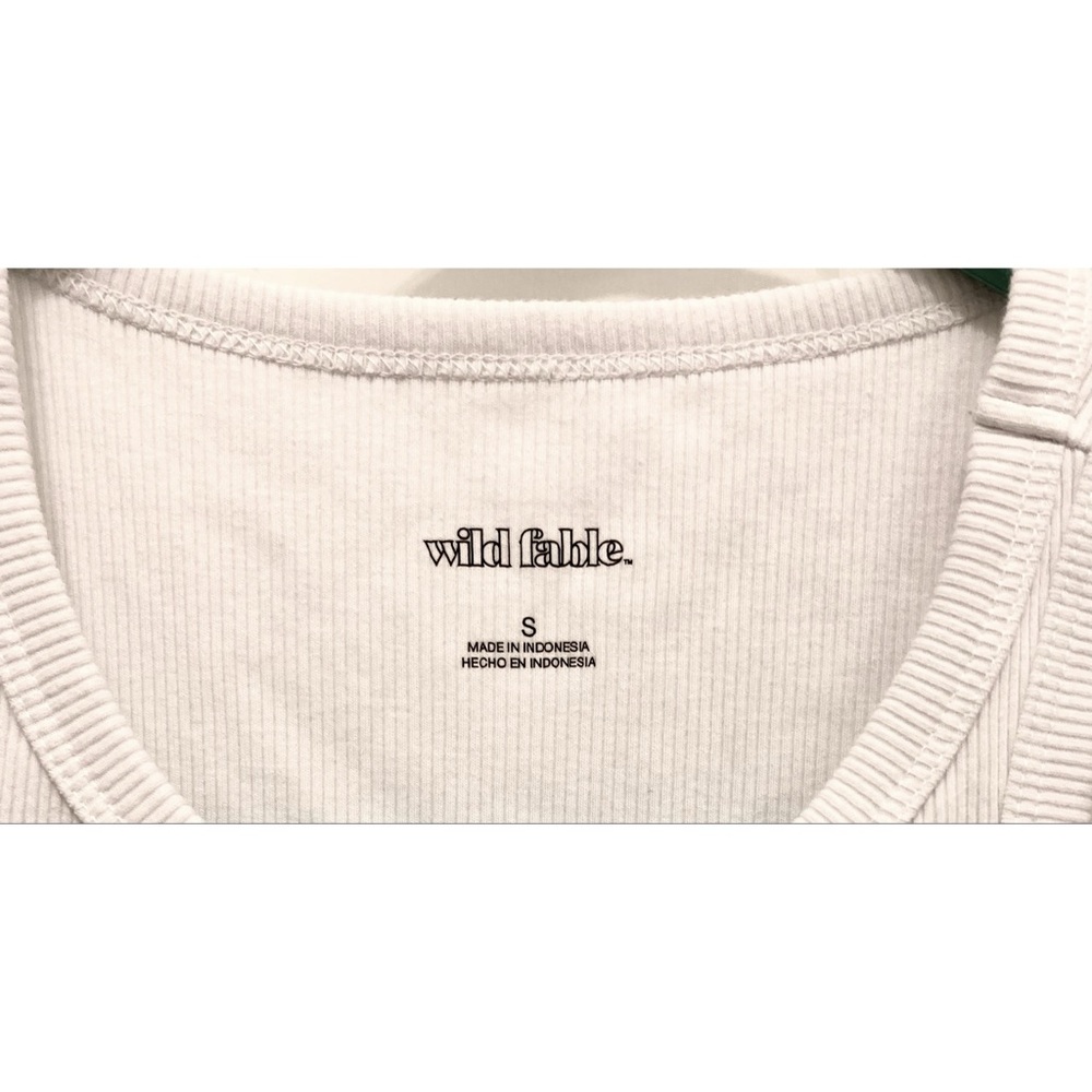 white crop tank top S - Picture 2 of 2